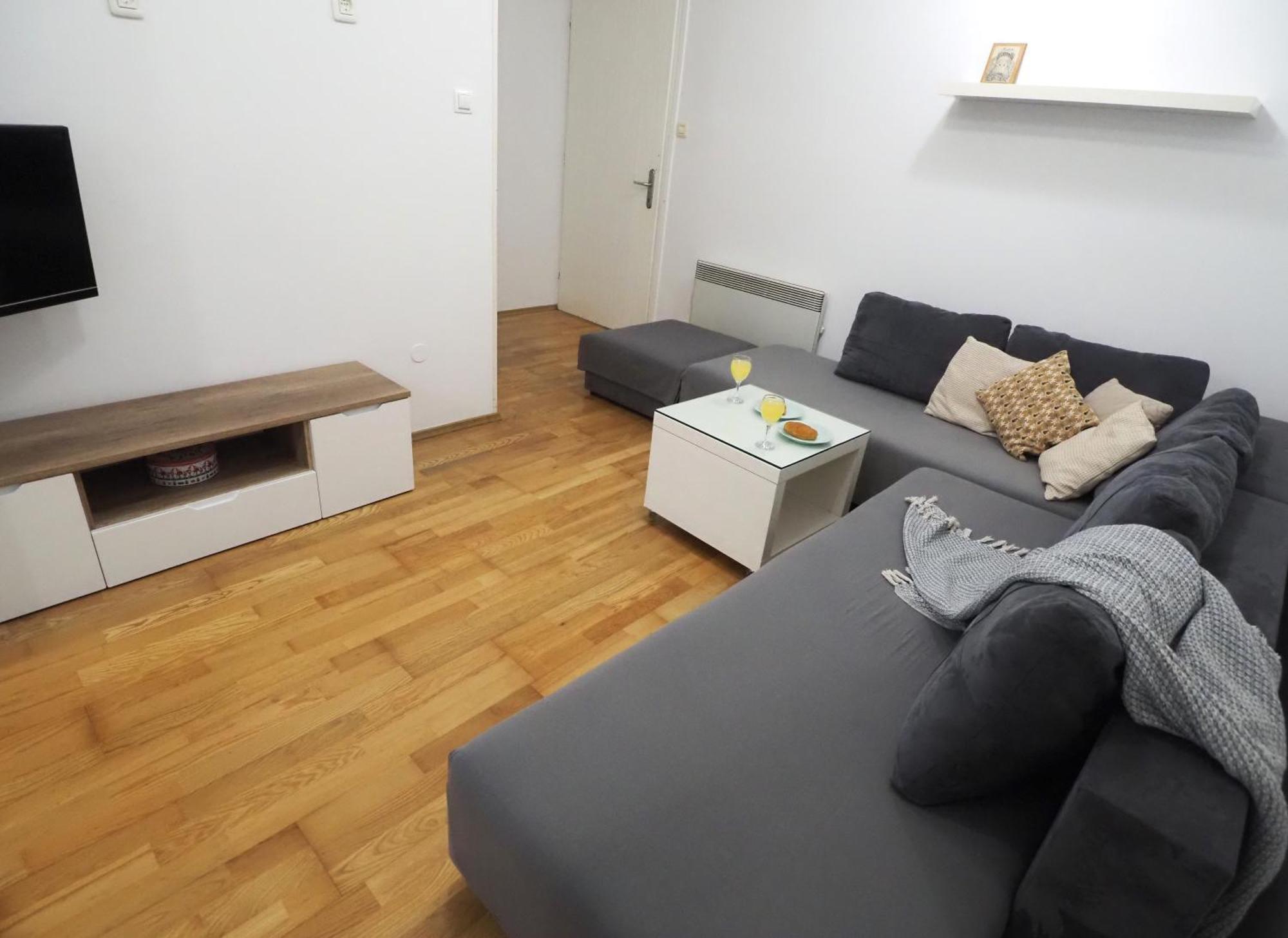Apartment With Garden In Barbariga Extérieur photo