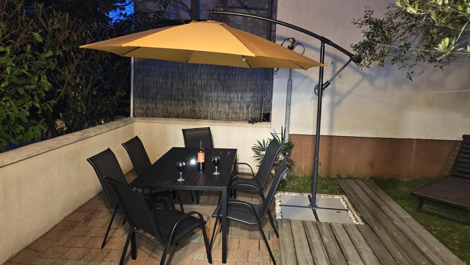 Apartment With Garden In Barbariga Extérieur photo