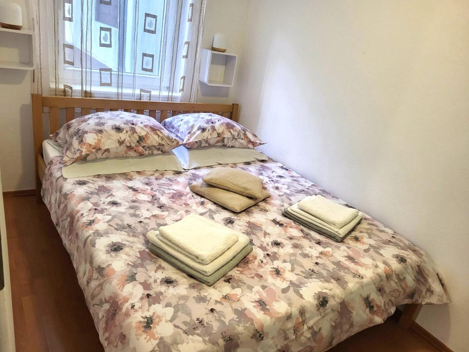 Apartment With Garden In Barbariga Extérieur photo