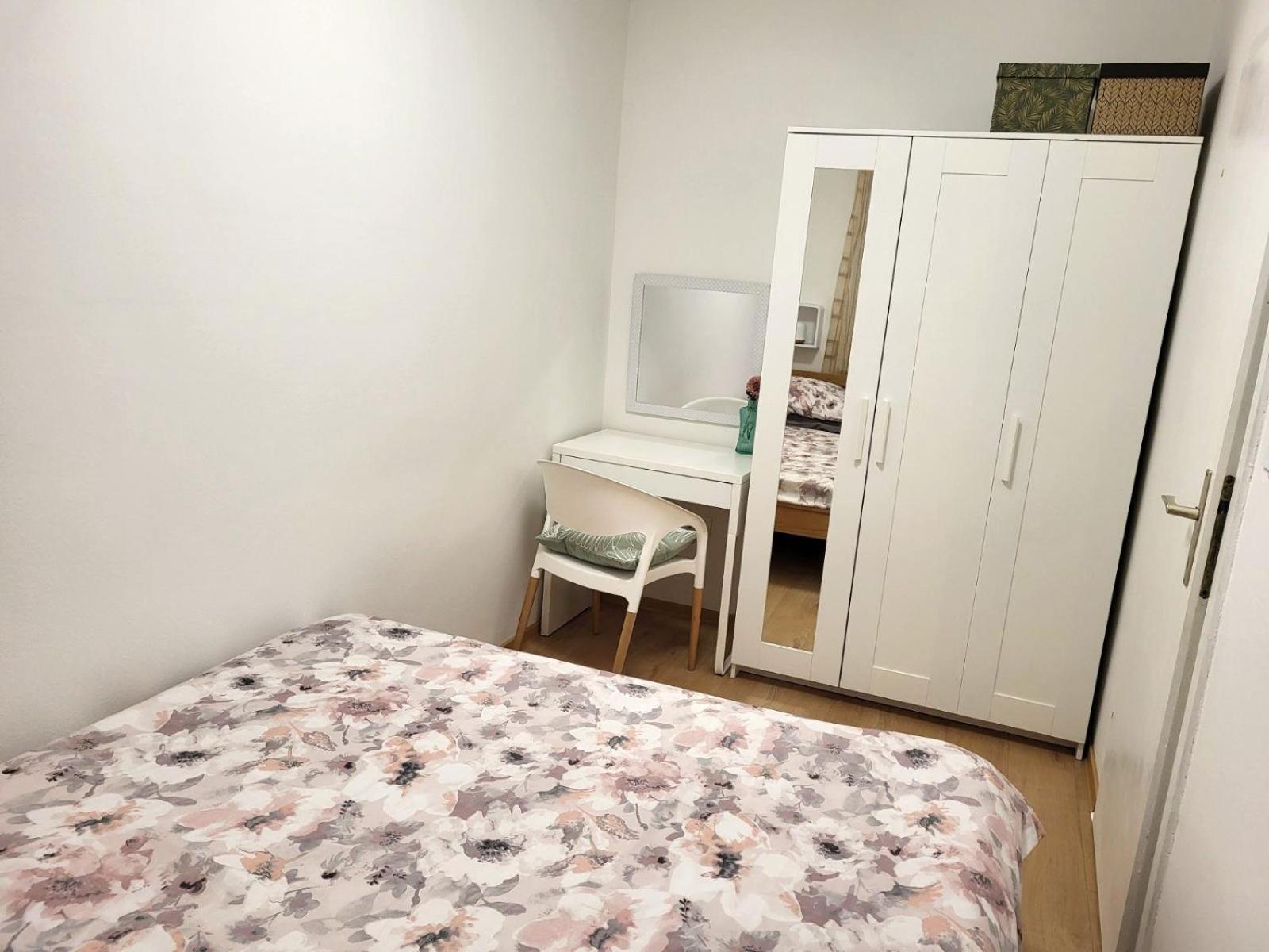 Apartment With Garden In Barbariga Extérieur photo